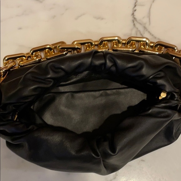 BOTTEGA VENETA The Chain Pouch gathered leather clutch - Picture 5 of 14
